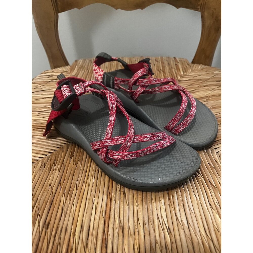 Chaco Kids' ZX/1 EcoTread sport sandals with red and white patterned straps sz 3
